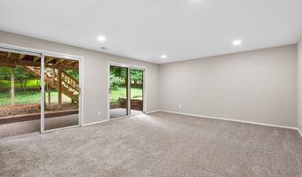 13 FARSTA Ct, Rockville, MD 20850