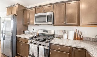 708 Pierre St, Belgrade, MT 59714