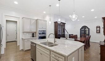 23595 GOLDEN EMBERS Sq, Ashburn, VA 20148