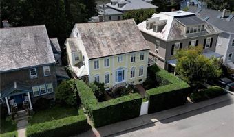 5 Pell St, Newport, RI 02840