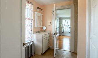 85 Church Dr, Cheshire, CT 06410