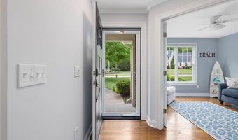 80 Douglas Dr, North Kingstown, RI 02874