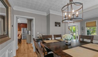 123 CASTLE ROCKS Rd, Warwick, RI 02886