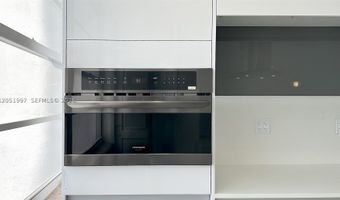 18061 Biscayne Blvd 1204, Aventura, FL 33160