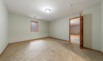 712 W Main St, Arlington, MN 55307