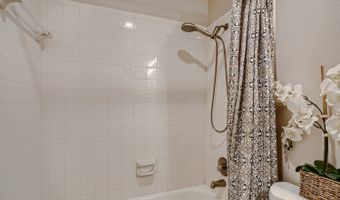 627 Meadowbrook St, Allen, TX 75002