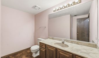 915 Carriage Dr, Algonquin, IL 60102