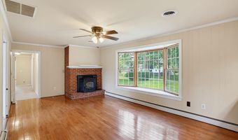 90 GREENVIEW Dr, Dover, DE 19901