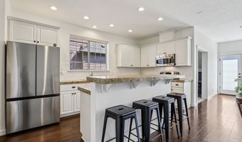 881 NE WHEELOCK Pl, Beaverton, OR 97006
