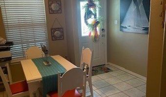 762 S Bay St, Aransas Pass, TX 78336