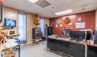 150 Green Dr, Avilla, IN 46710