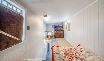 33134 Agua Dulce Cyn, Agua Dulce, CA 91390