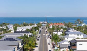 112 MAPLE Ave, Anna Maria, FL 34216