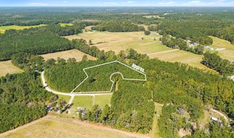 6350 Colonial Dr NW, Ash, NC 28420