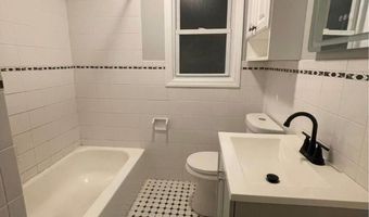 78 W 51ST St 2, Bayonne, NJ 07002