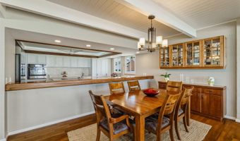 586 Kaimalino St, Kailua, HI 96734