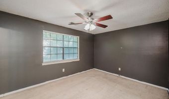 113 PALM Dr, Alabaster, AL 35007