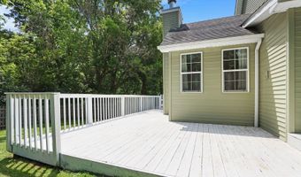40431 N Fairview St, Antioch, IL 60002