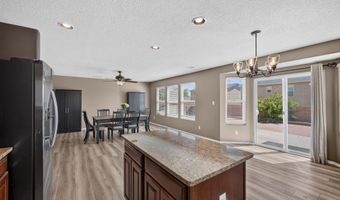 2912 McKinnon Way SW, Albuquerque, NM 87121