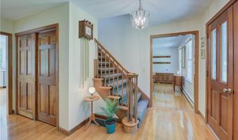 1420 Diplomat Dr, East Greenwich, RI 02818