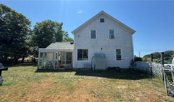 526 Connecticut Ave, Block Island, RI 02807