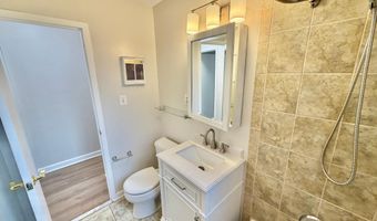 4635 20TH Rd N 5, Arlington, VA 22207