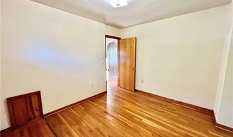8238 Center Rd, Ashtabula, OH 44004