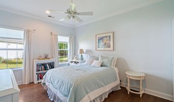 10 CHAPEL HILL Ct, Barnegat, NJ 08005