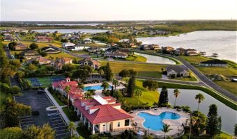 512 ADAMS VIEW Ln, Auburndale, FL 33823