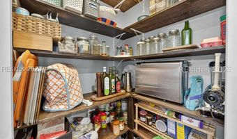 5 Pioneer Pt, Bluffton, SC 29910