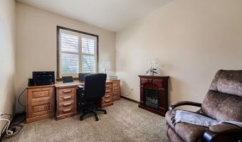 820 13th St, Berthoud, CO 80513