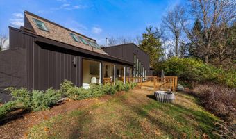 3936 Holden Dr, Ann Arbor, MI 48103