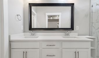 14960 Demarie Ln, Athens, AL 35613