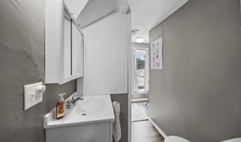 110 W Albert, Adrian, MI 49221