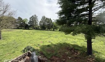 21611 Farm Road 2090, Aurora, MO 65605