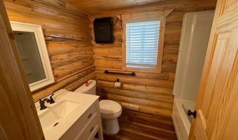 1 LOG CABIN, Auburn, WY 83111