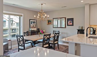 4 SPA CREEK Lndg B3, Annapolis, MD 21403