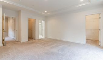 5645 HARRINGTON FALLS Ln, Alexandria, VA 22312