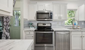 66295 E CRYSTAL CREEK Rd, Brightwood, OR 97011