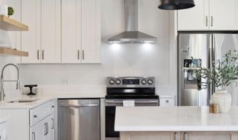 1429 YATES St, Orlando, FL 32804