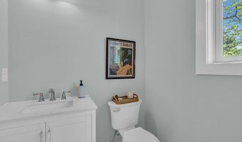 45 Shore Acres Ave, North Middletown, NJ 07748
