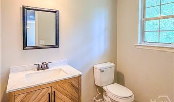205 Pamela Dr, Allenhurst, GA 31301