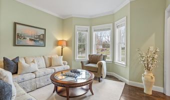 2 Starwood Xing, Andover, MA 01810