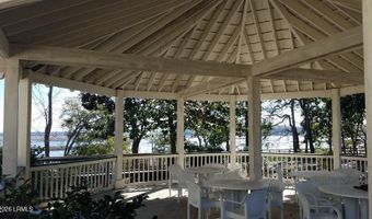 6 White Pond Blvd, Beaufort, SC 29902