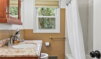410 Diamond Hill Rd, Warwick, RI 02886