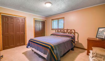 1010 E 34th St, Baxter Springs, KS 66713