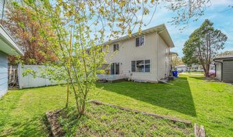 722 N HAWTHORNE Dr, Appleton, WI 54915