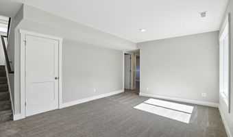 11428 56th Ave, Allendale, MI 49401
