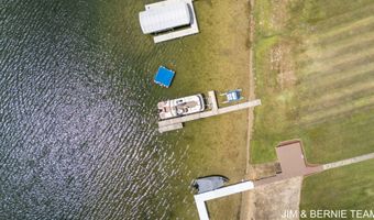 3235 Lakeview Dr, Allegan, MI 49010
