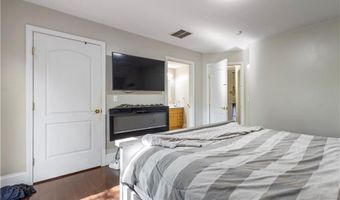 5 Morrill Ln G, North Providence, RI 02904